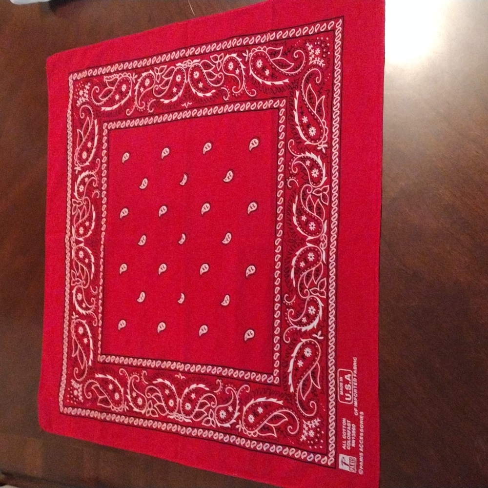 Paris vtg red paisley all cotton scarf bandana USA made mint 20/20 rn 13960
